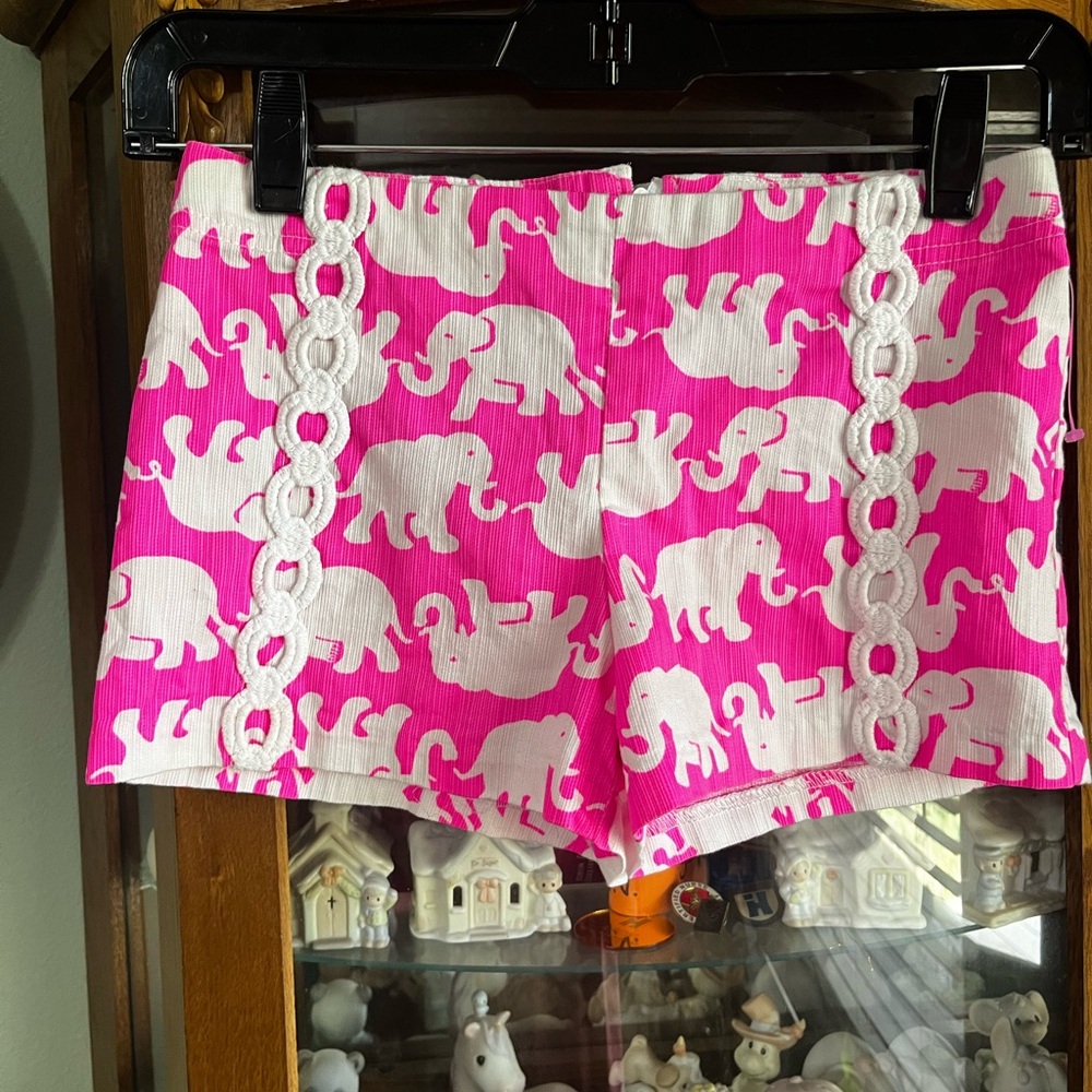Girls Lilly Pulitzer Bright Pink Elephant Flat Front Shorts Size 8